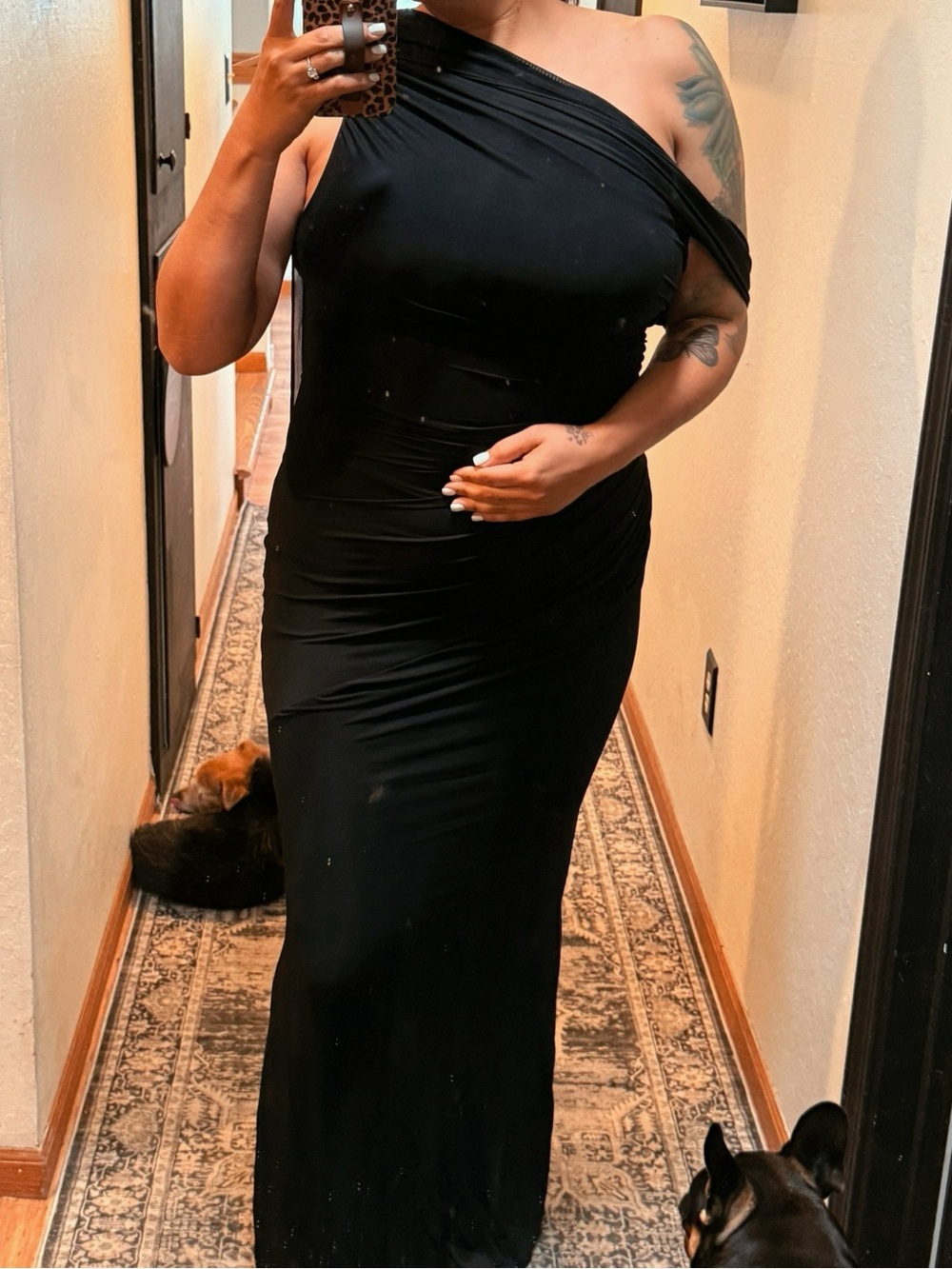 Black One-Shoulder Ruched Evening Gown